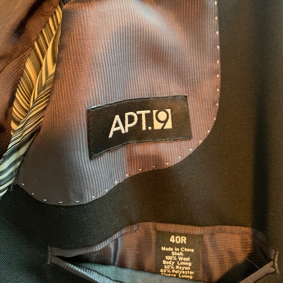 Men’s Apt 9 Black Suit Coat - Picture 4 of 4